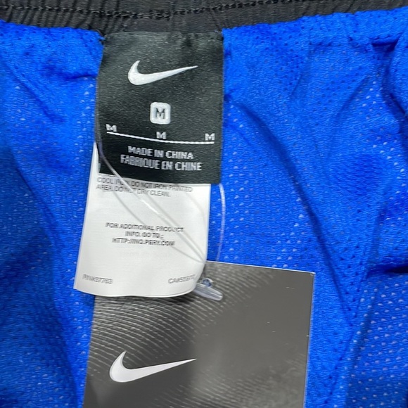 NWT Nike Volley Horizon Stripe Mens Swim Suit Shorts Trunks M - Picture 3 of 7